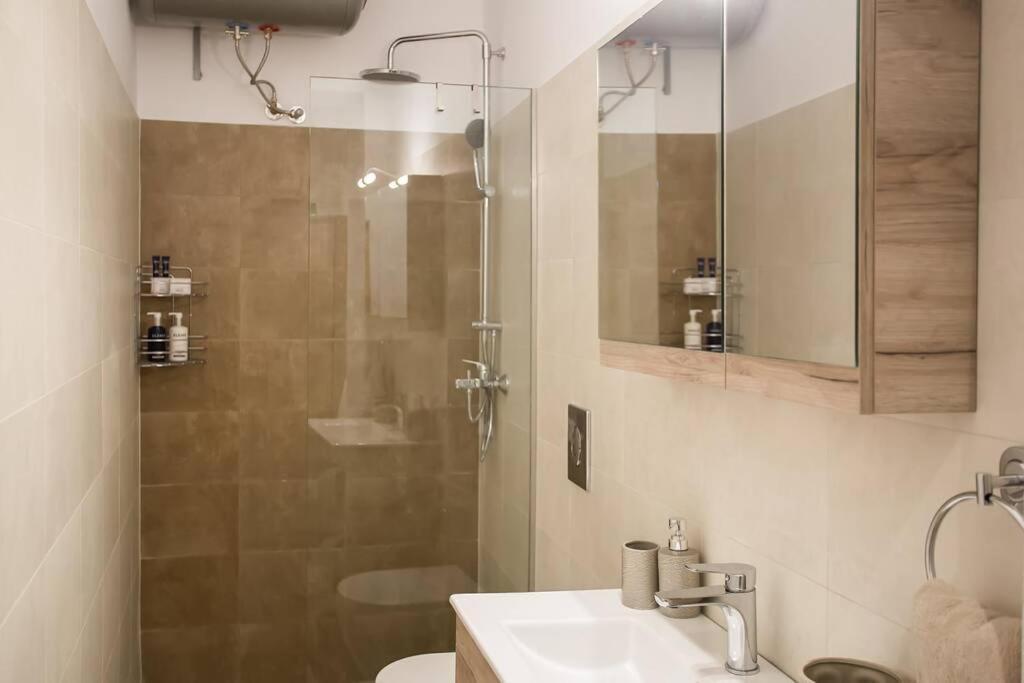 Apartment The Sway Apartment- Luxury Loft In Corfu Town Corfu (city)